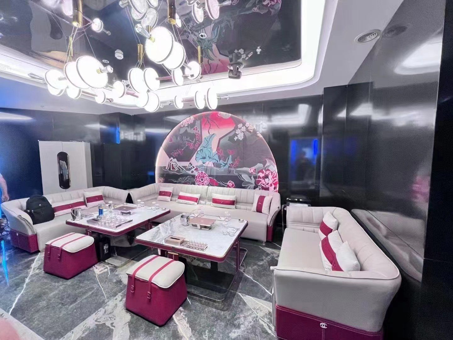 临汾商务KTV与片场区别-尧都区ktv预定